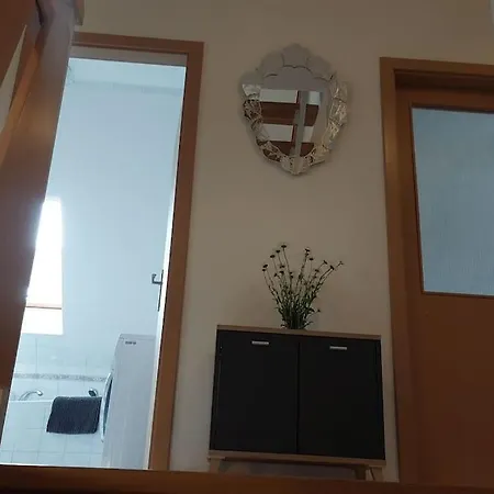 Klasicky Dum, 5 Loznic , 5 Bedrooms, Praha Exterior photo