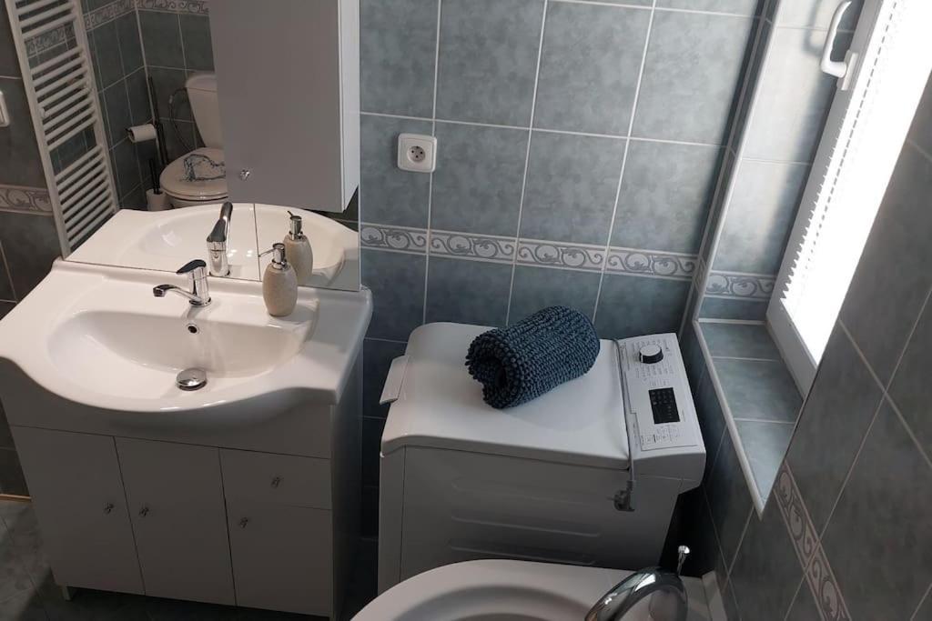 Klasicky Dum, 5 Loznic , 5 Bedrooms, Сasa de vacaciones *