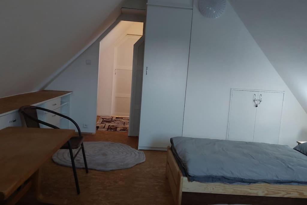 Klasicky Dum, 5 Loznic , 5 Bedrooms, Сasa de vacaciones *