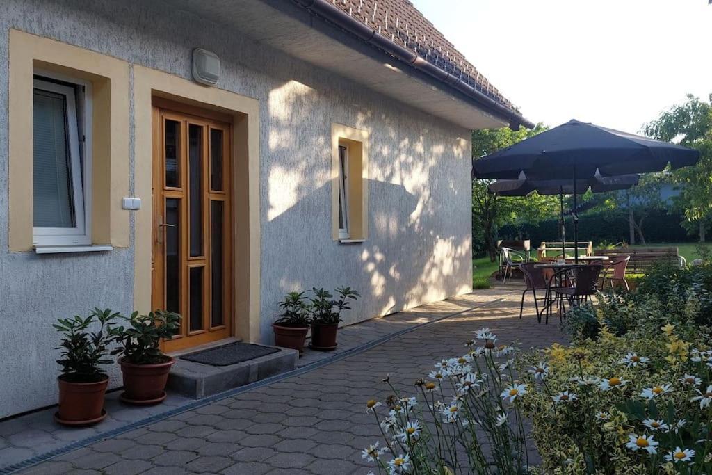 Сasa de vacaciones Klasicky Dum, 5 Loznic , 5 Bedrooms, *